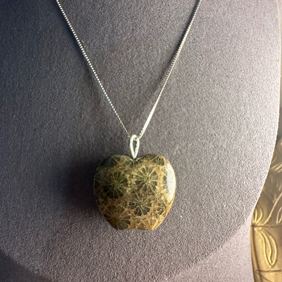 Green Coral Fossil Apple Shaped Pendant Necklace - Picture 14 of 15